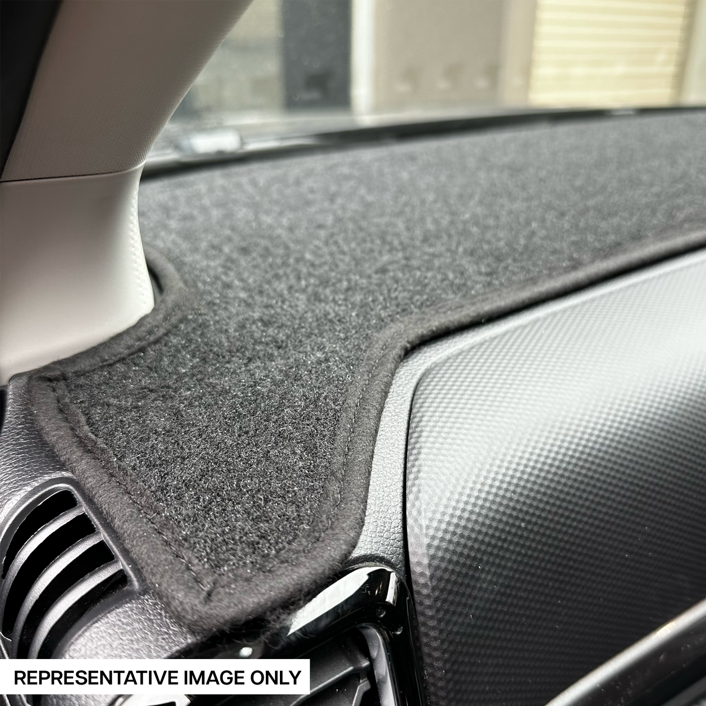 Toyota Landcruiser 79 Series 2024+ Facelift | MUDTAMER Dash Mat
