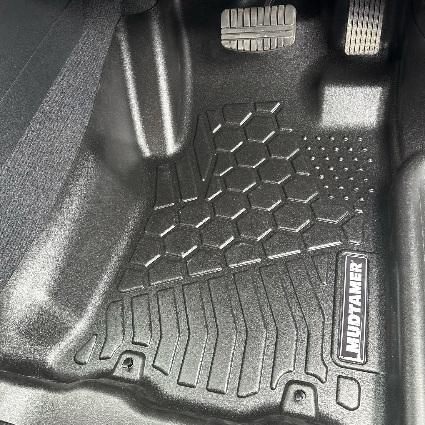 Mitsubishi Triton MV 2024 | MUDTAMER Floor Mats