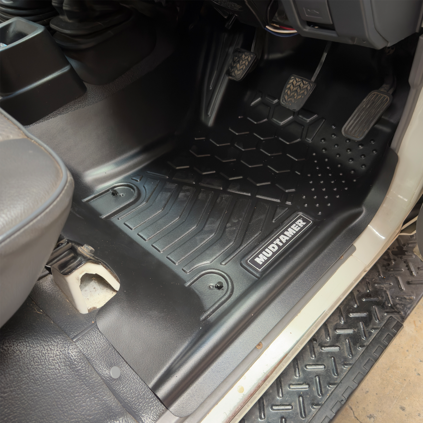 Toyota 79 Series Landcruiser Single Cab 1999-2016 | MUDTAMER Floor Mats
